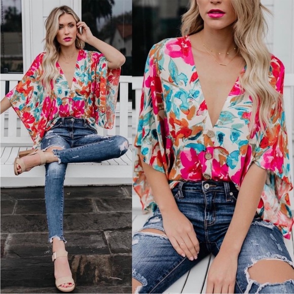 Vici Collection Tropicana Floral Kimono Top Size Small Colorful Button Front - Picture 2 of 8